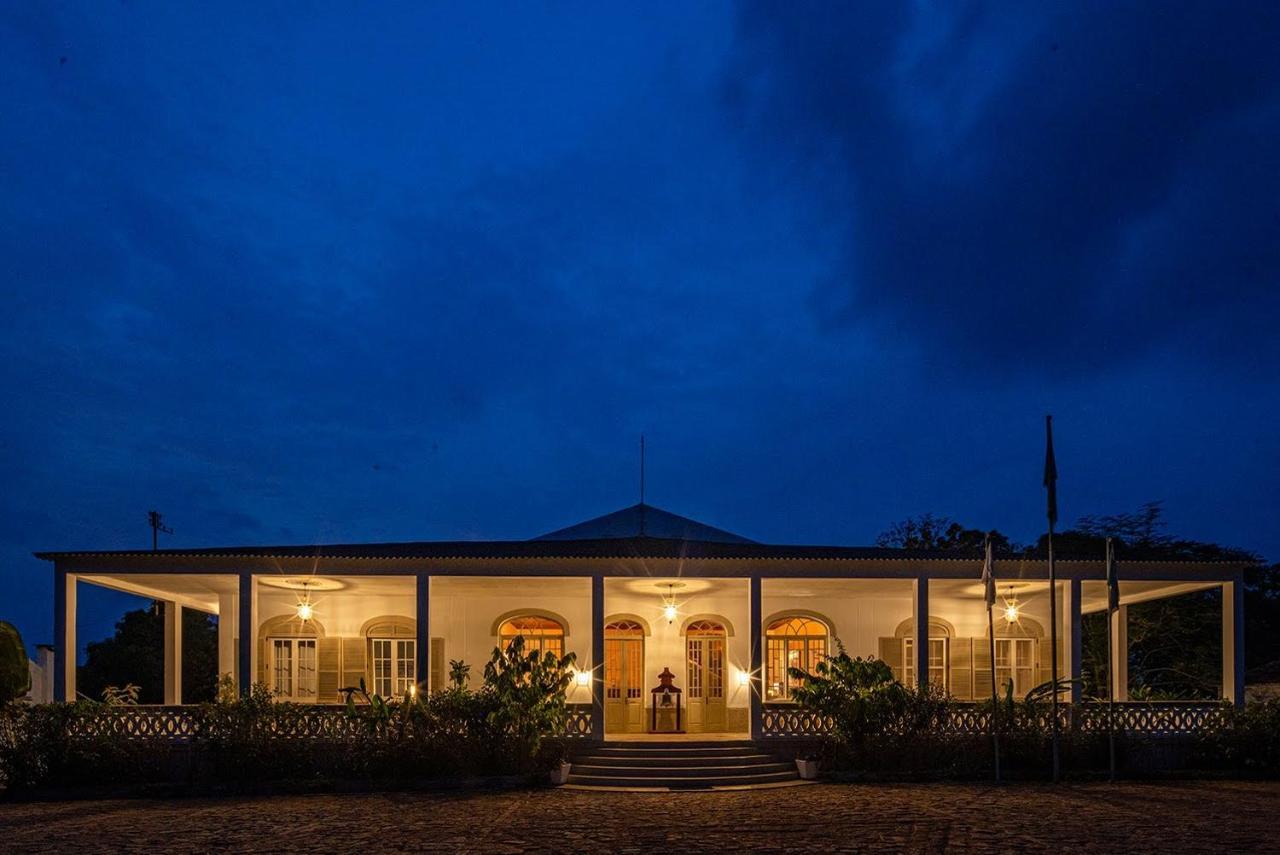 Roca Sundy - Principe Collection Pension Santo António Buitenkant foto